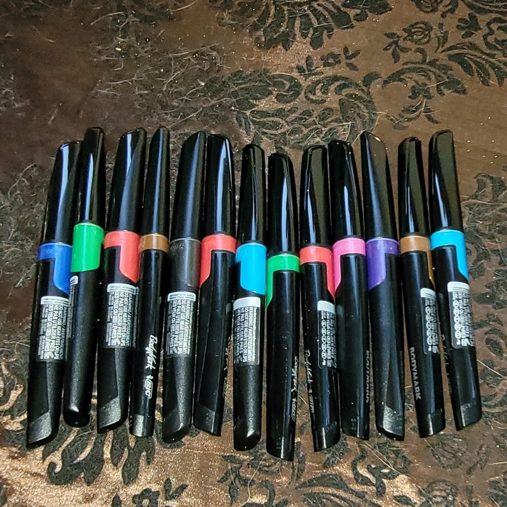 NWOT Tattoo Markers